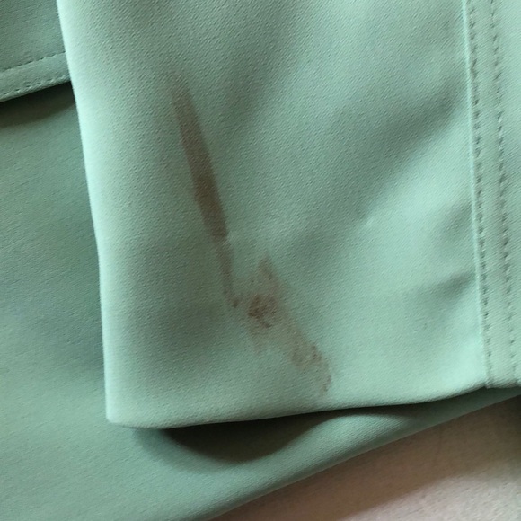 Evelyn & Arthur Nehru Collar Green Jacket - Picture 5 of 7